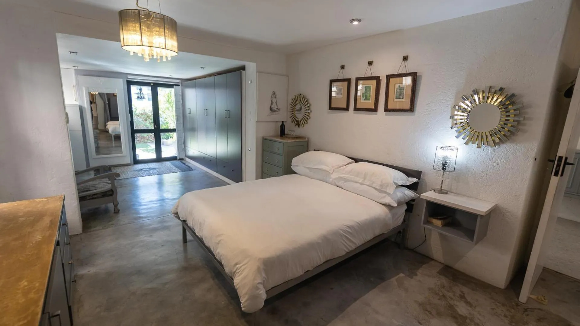 Solar Powered Perfect Getaway Villa Cape Town